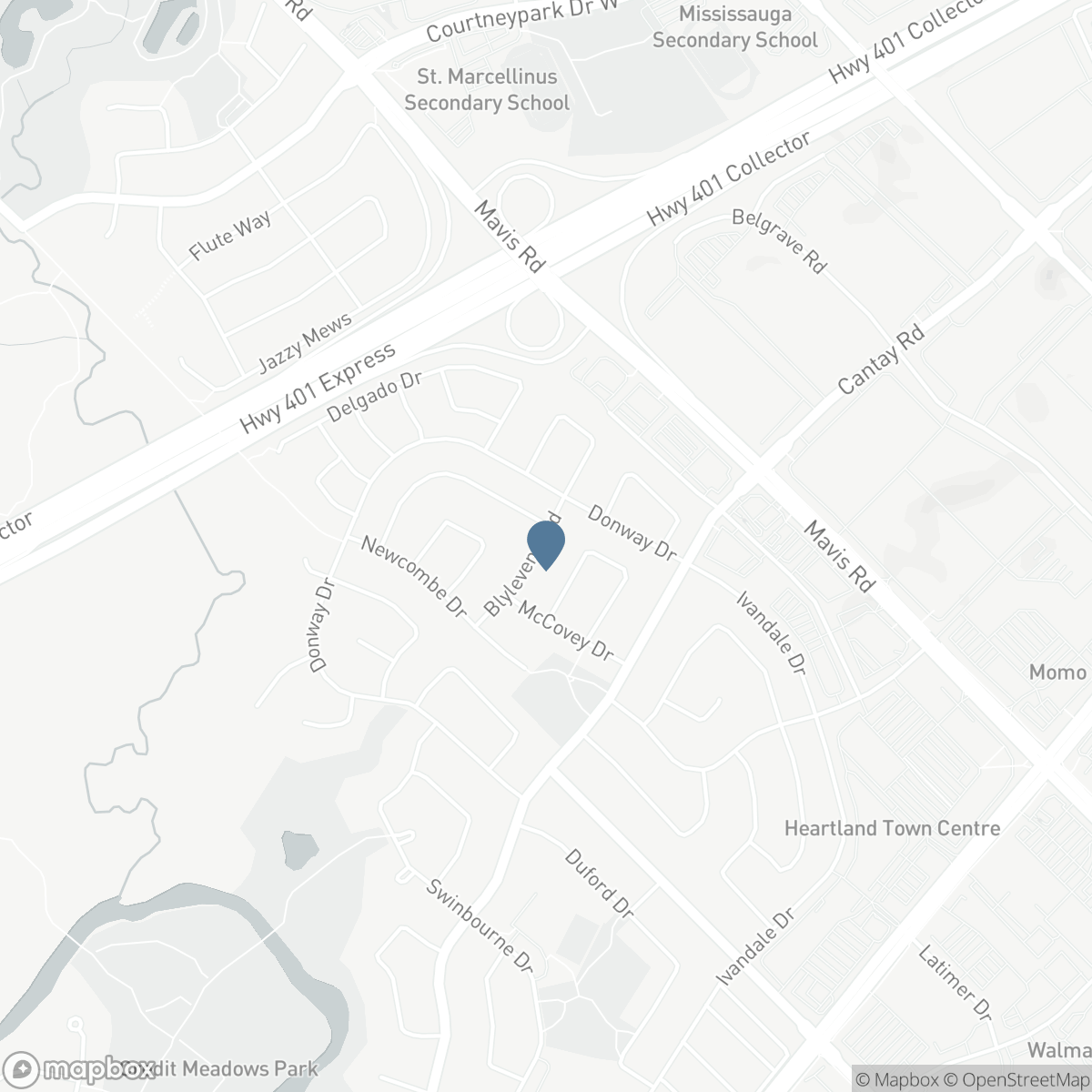 890 BLYLEVEN BOULEVARD, Mississauga, Ontario L5V 2J3